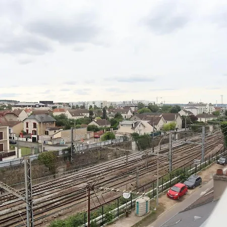 Cosy Sun-mantes-la-jolie Apartment *
